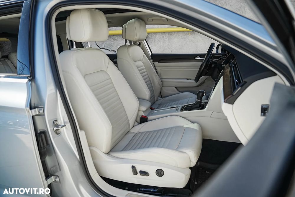 Volkswagen Passat 2.0 TDI SCR 4Motion DSG Highline - 10