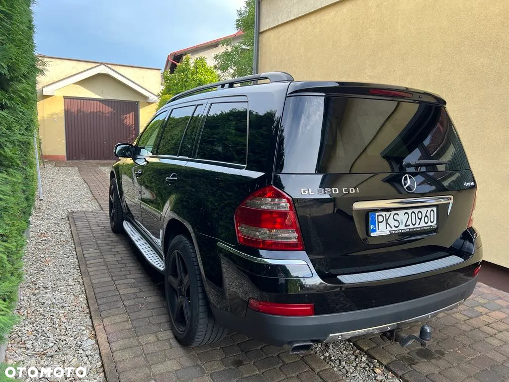 Mercedes-Benz GL 320 CDI - 2