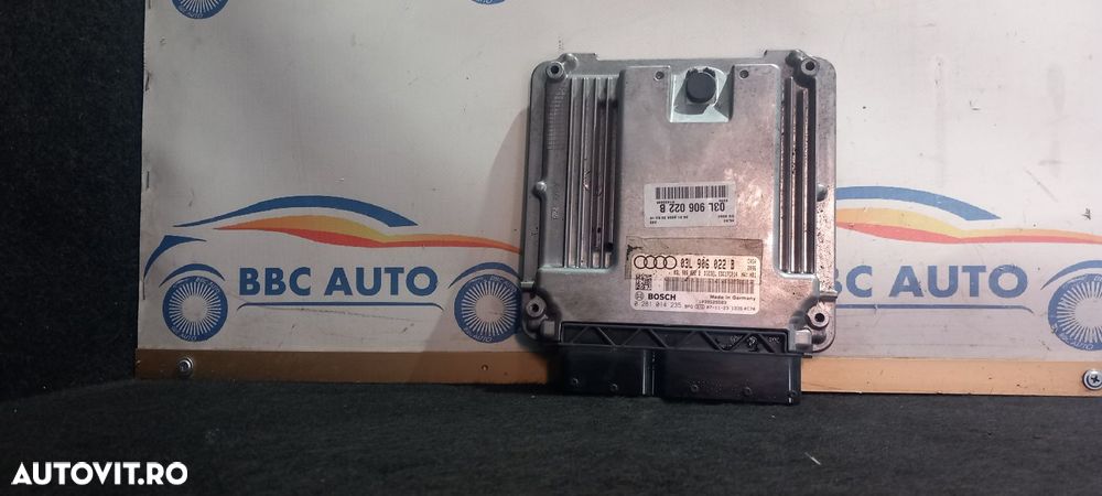 ECU 2.0 CAG AUDI A4 B8  03L 906 022 - 1