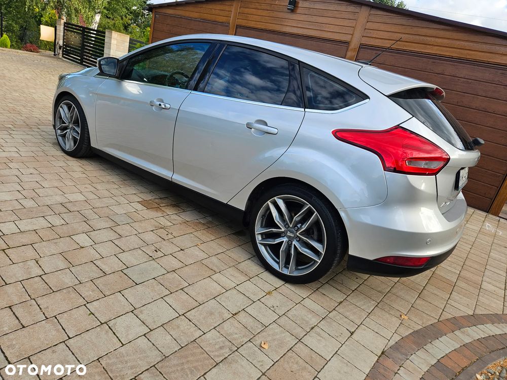Ford Focus - 4