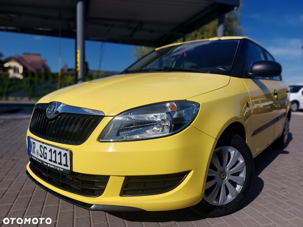 Skoda Fabia 1.2 HTP Cool Colour Edition - 1