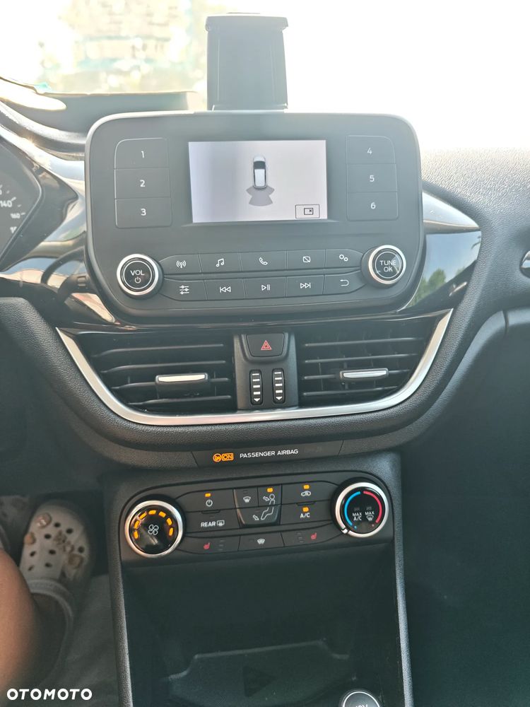 Ford Fiesta 1.1 S&S TREND - 11