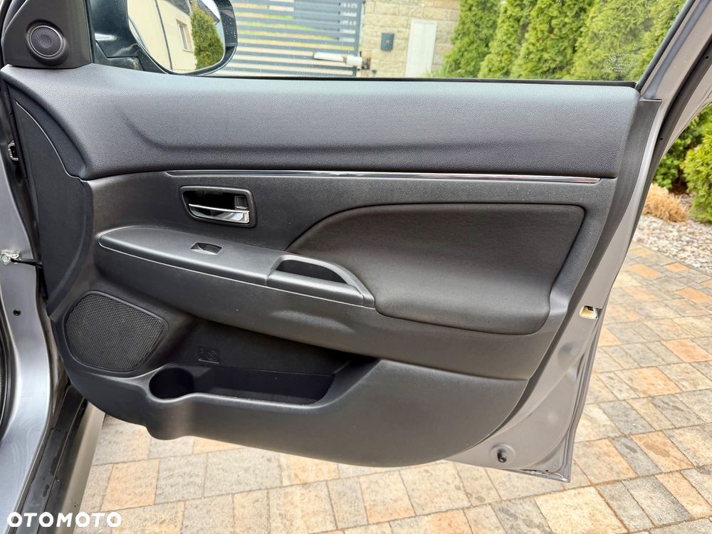 Mitsubishi ASX 1.6 2WD Intense - 17