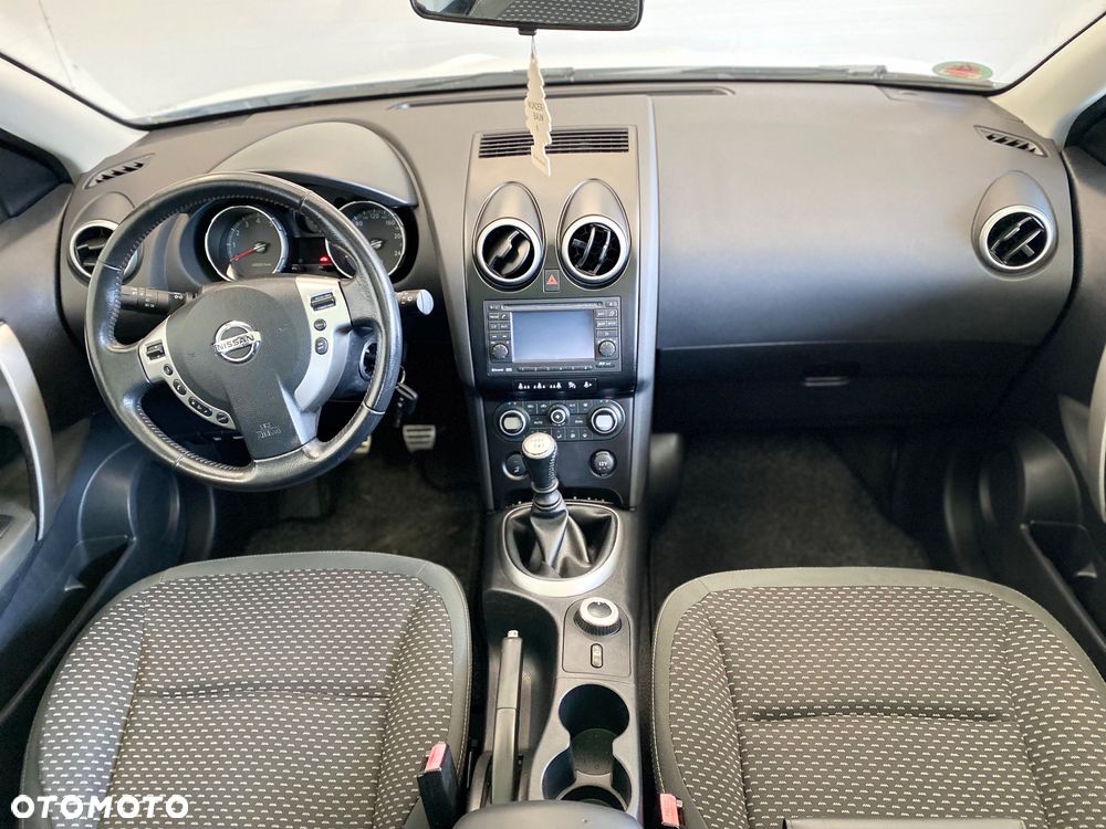Nissan Qashqai 2.0 4x4 Tekna - 9
