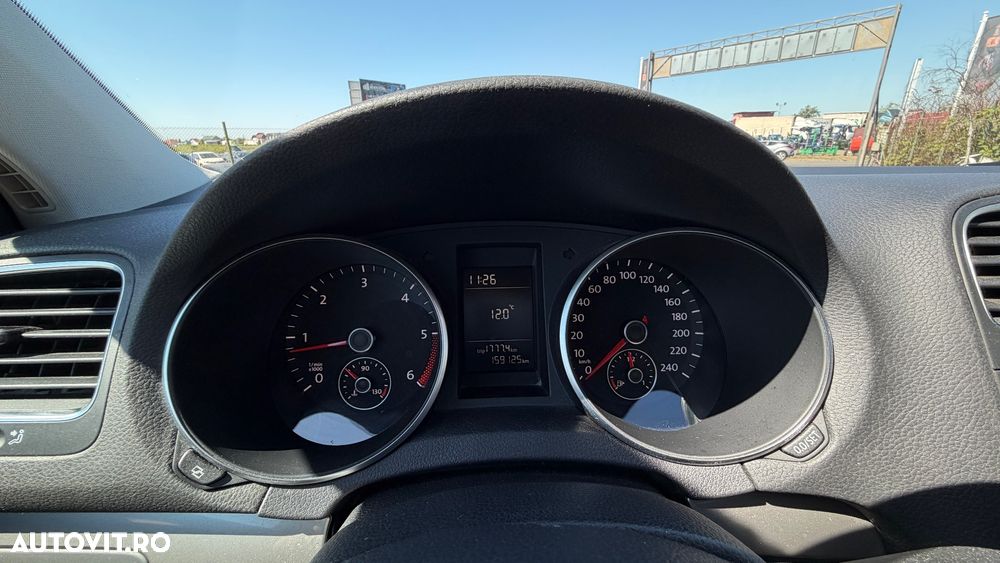 Volkswagen Golf 1.6 TDI DPF BlueMotion - 7