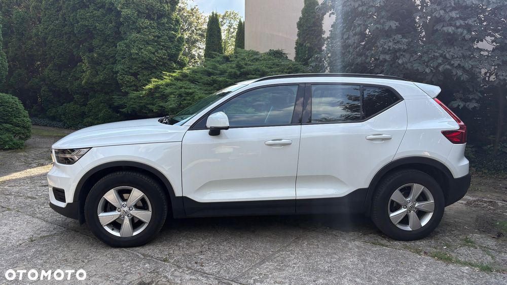 Volvo XC 40 T3 Momentum - 2