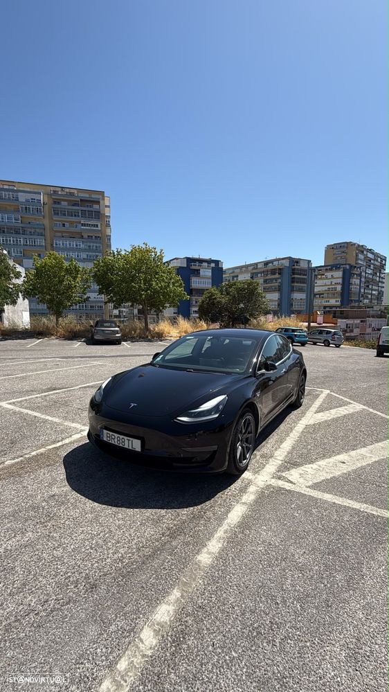 Tesla Model 3 Standard Range Plus RWD - 1