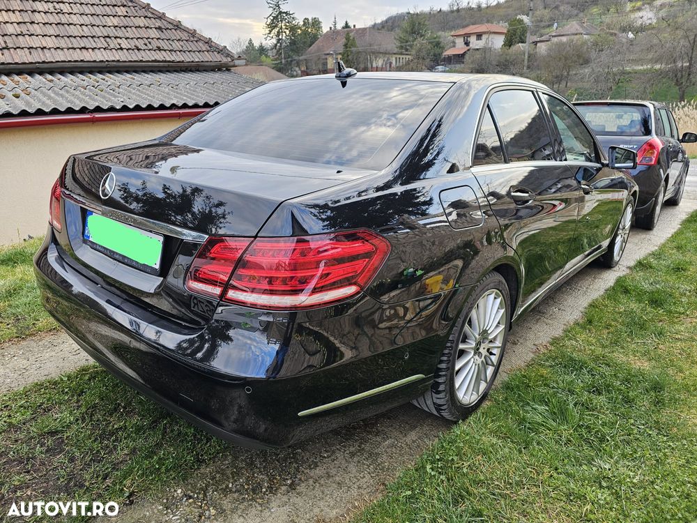 Mercedes-Benz E 220 CDI 7G-TRONIC Elegance - 2