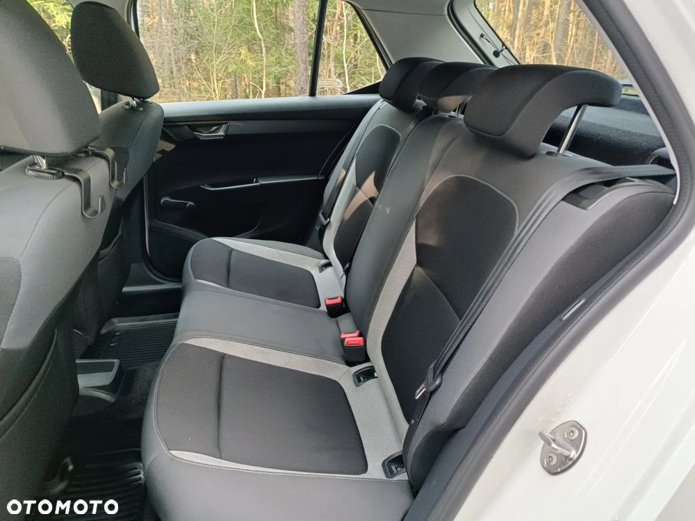 Skoda Fabia 1.0 TSI Active - 12