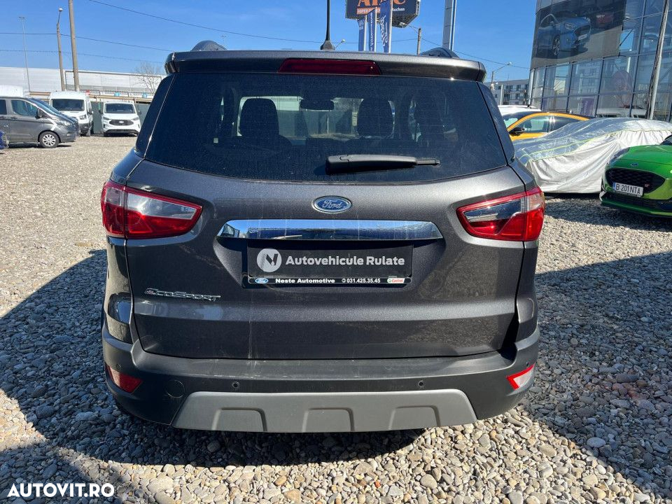 Ford EcoSport - 5