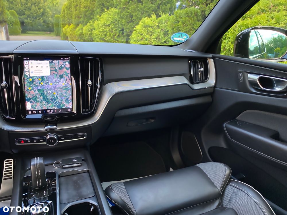 Volvo XC 60 B4 D Geartronic RDesign - 23