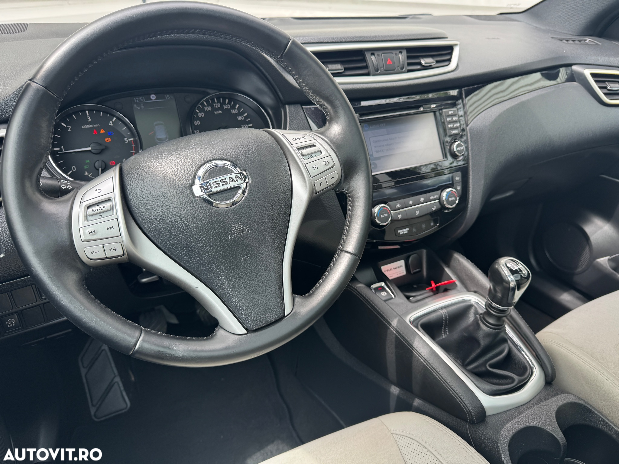 Nissan Qashqai 1.6 DCI 4 x 4 DPF tekna - 23