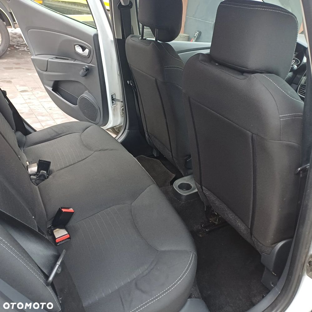 Renault Clio 1.2 16V 75 LIMITED - 15