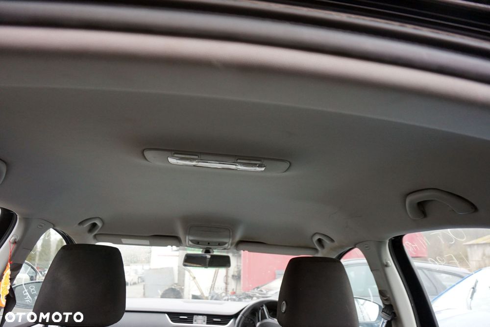 PODSUFITKA OCTAVIA III 5E3 LB LIFTBACK  SKODA 2012-2016 - 2