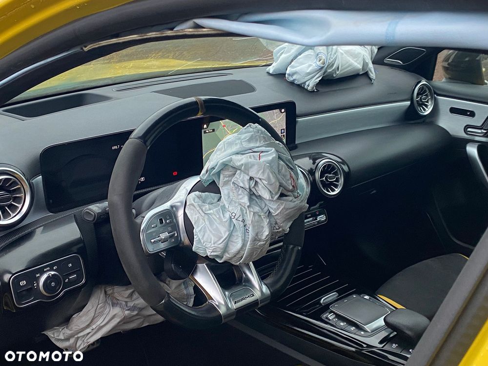 Mercedes-Benz Klasa A 45 S AMG 4-Matic 8G-DCT - 13