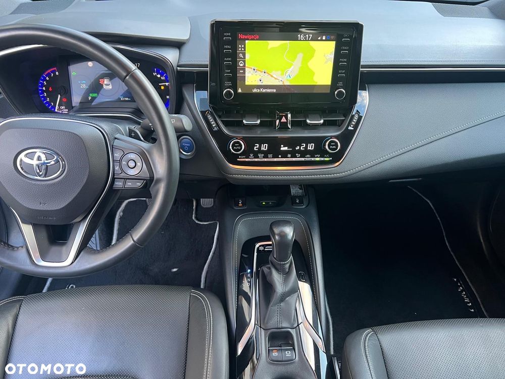 Toyota Corolla 2.0 Hybrid Executive - 8