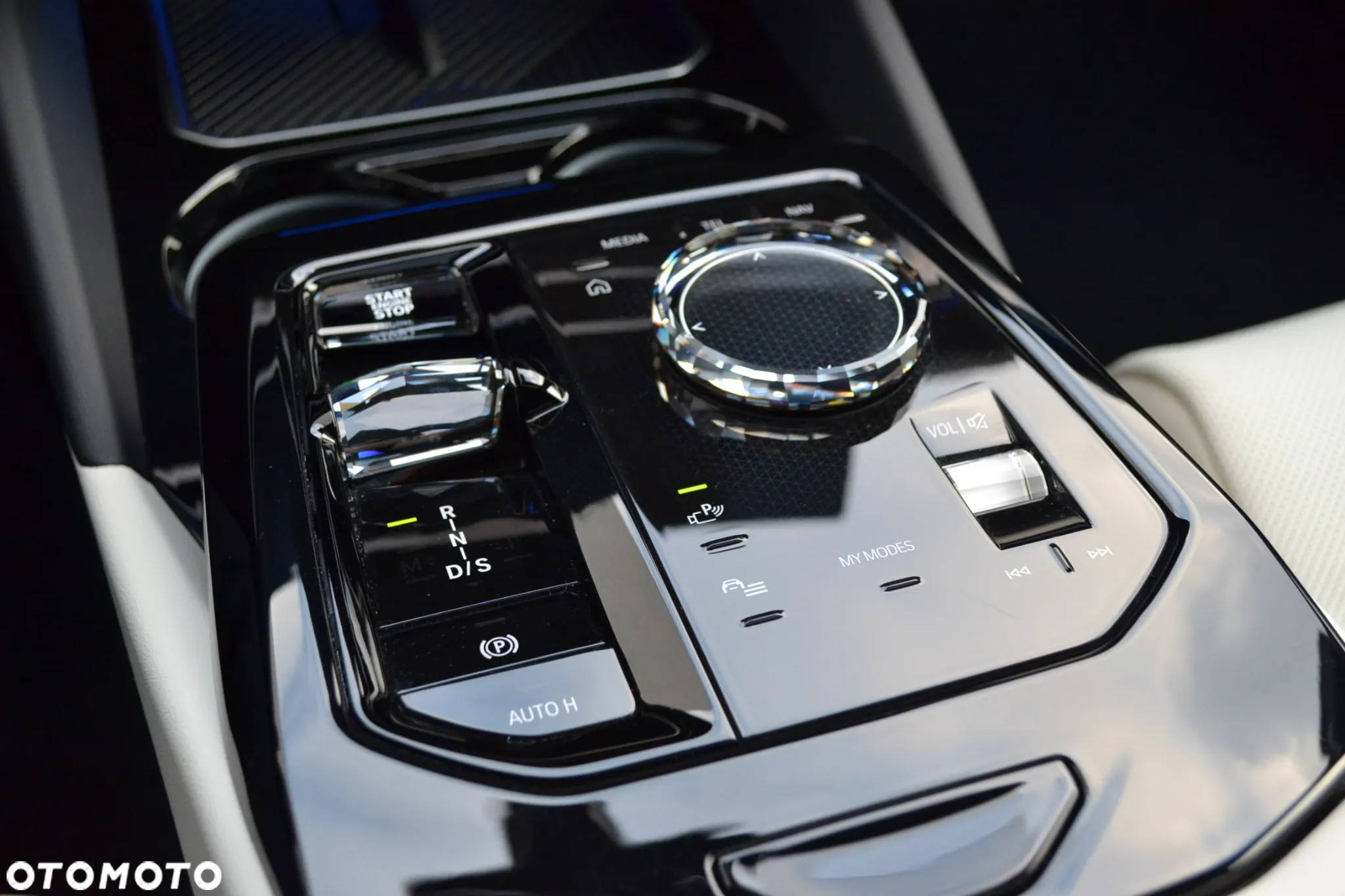 BMW Seria 5 530e - 15
