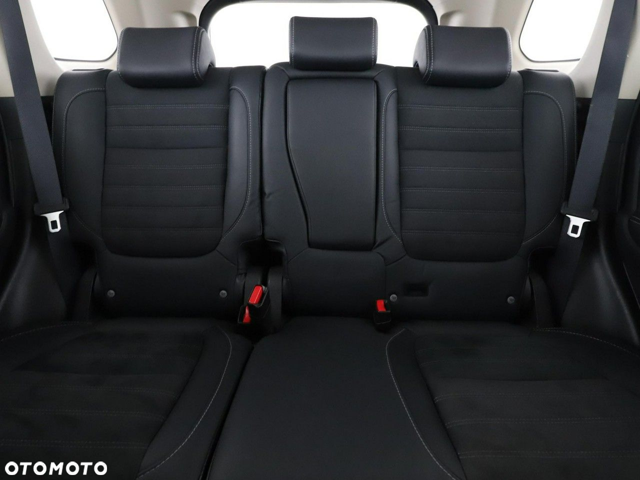 Mitsubishi Outlander - 18