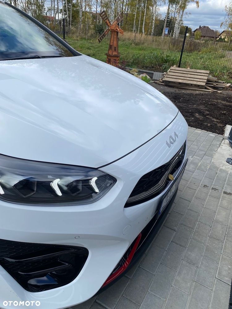 Kia ProCeed - 16