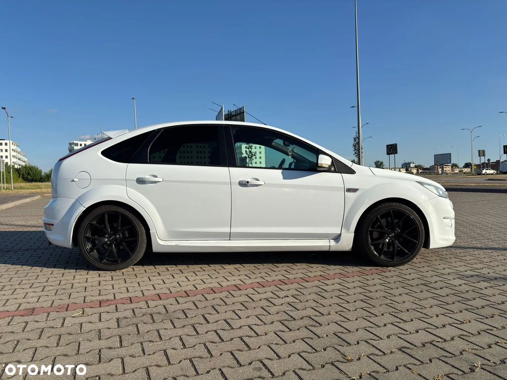 Ford Focus ST - 4
