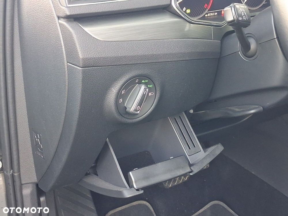 Skoda Superb 2.0 TSI Style DSG - 29