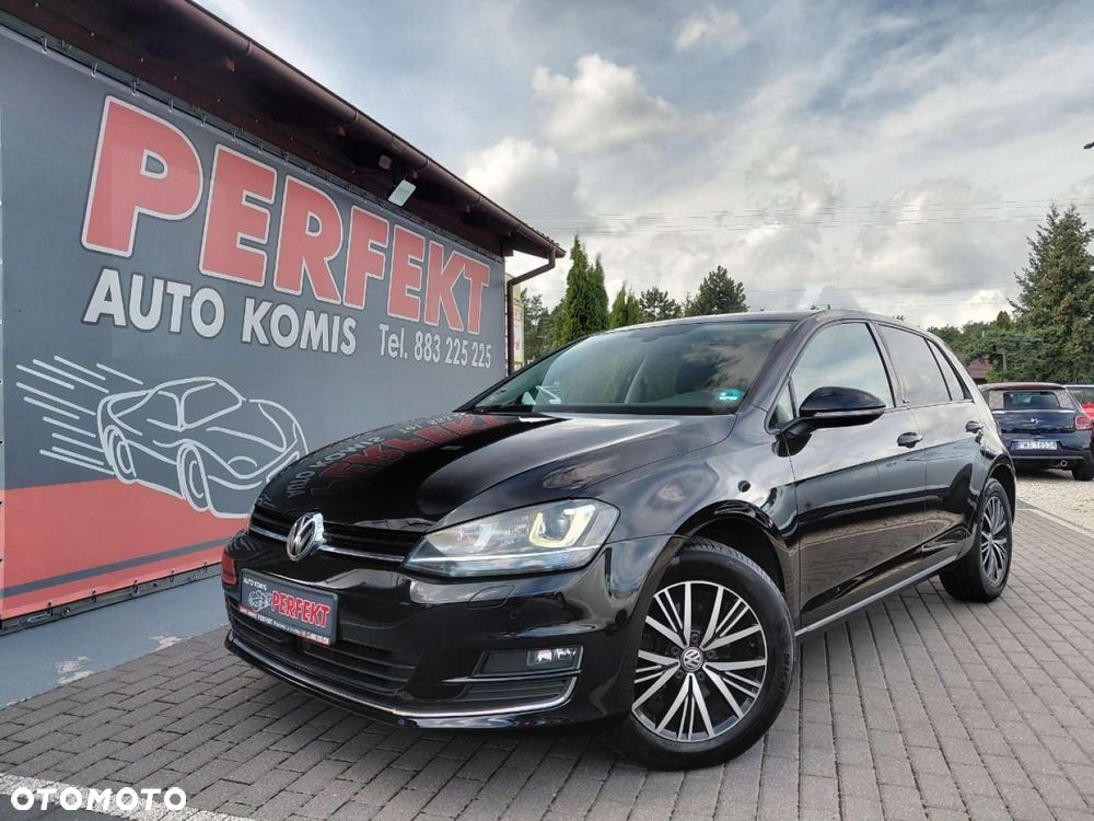 Volkswagen Golf - 2