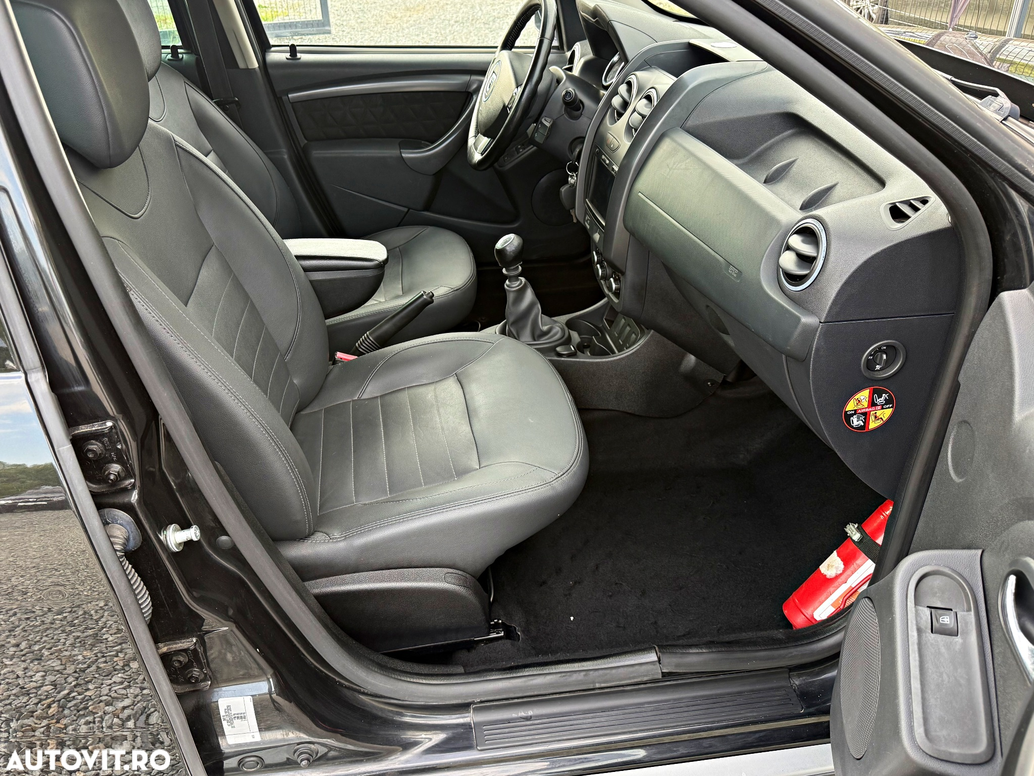 Dacia Duster 1.5 dCi 4x4 Laureate - 6