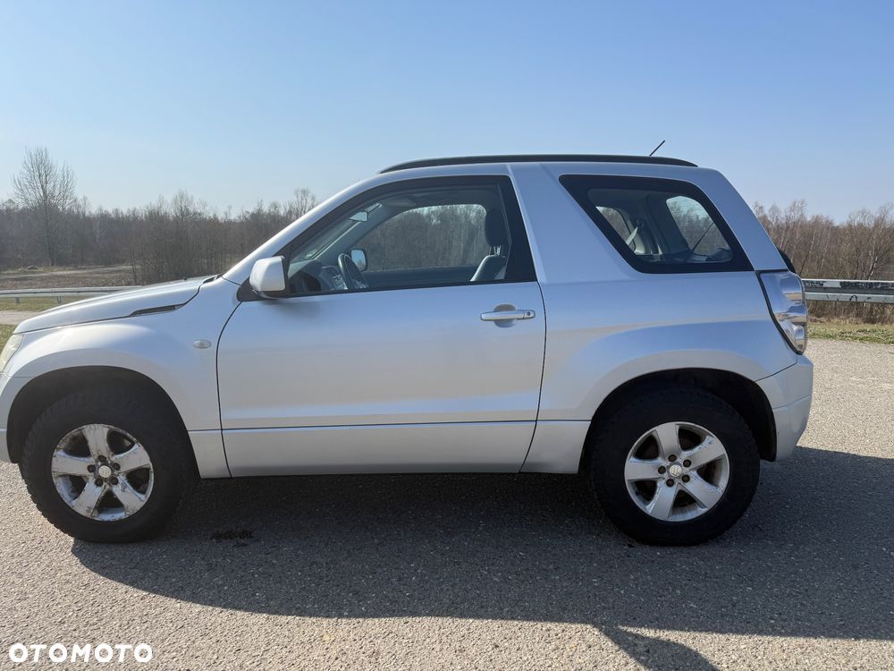 Suzuki Grand Vitara 1.9 DDiS - 10