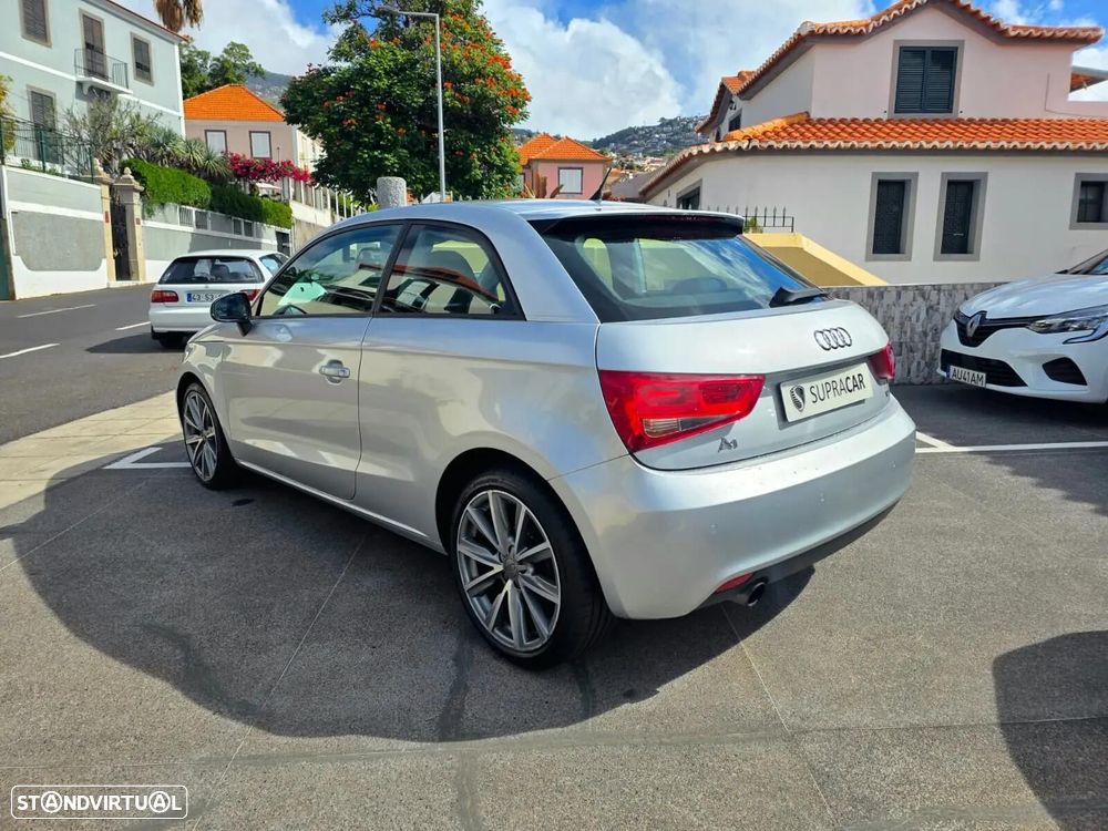 Audi A1 2011 photo 3