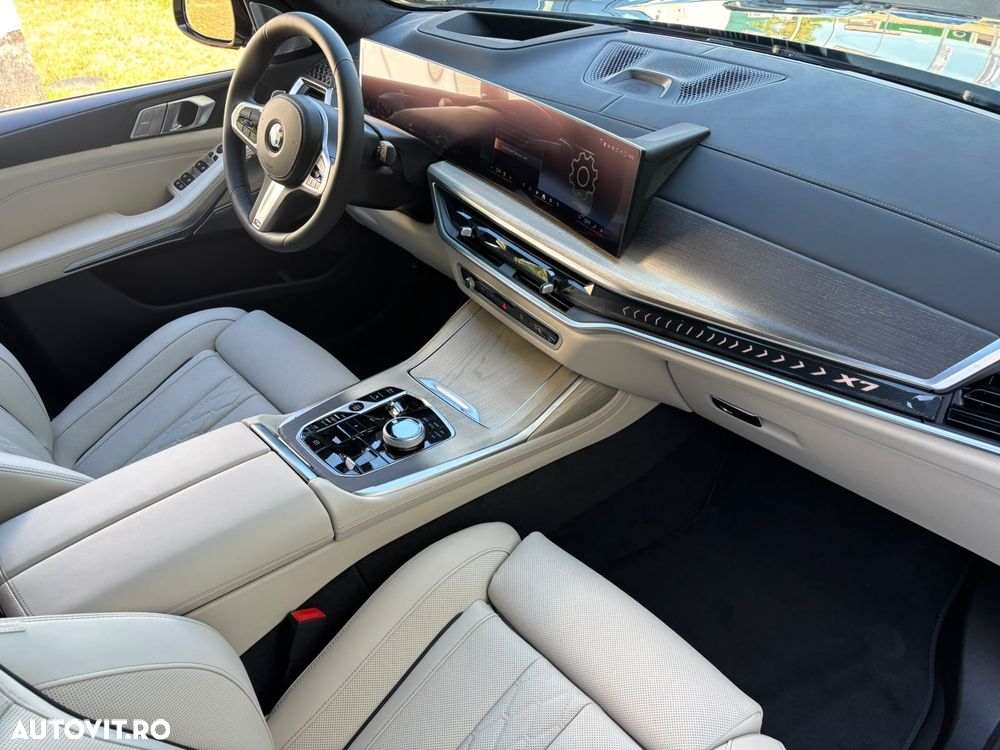 BMW X7 xDrive40i - 11