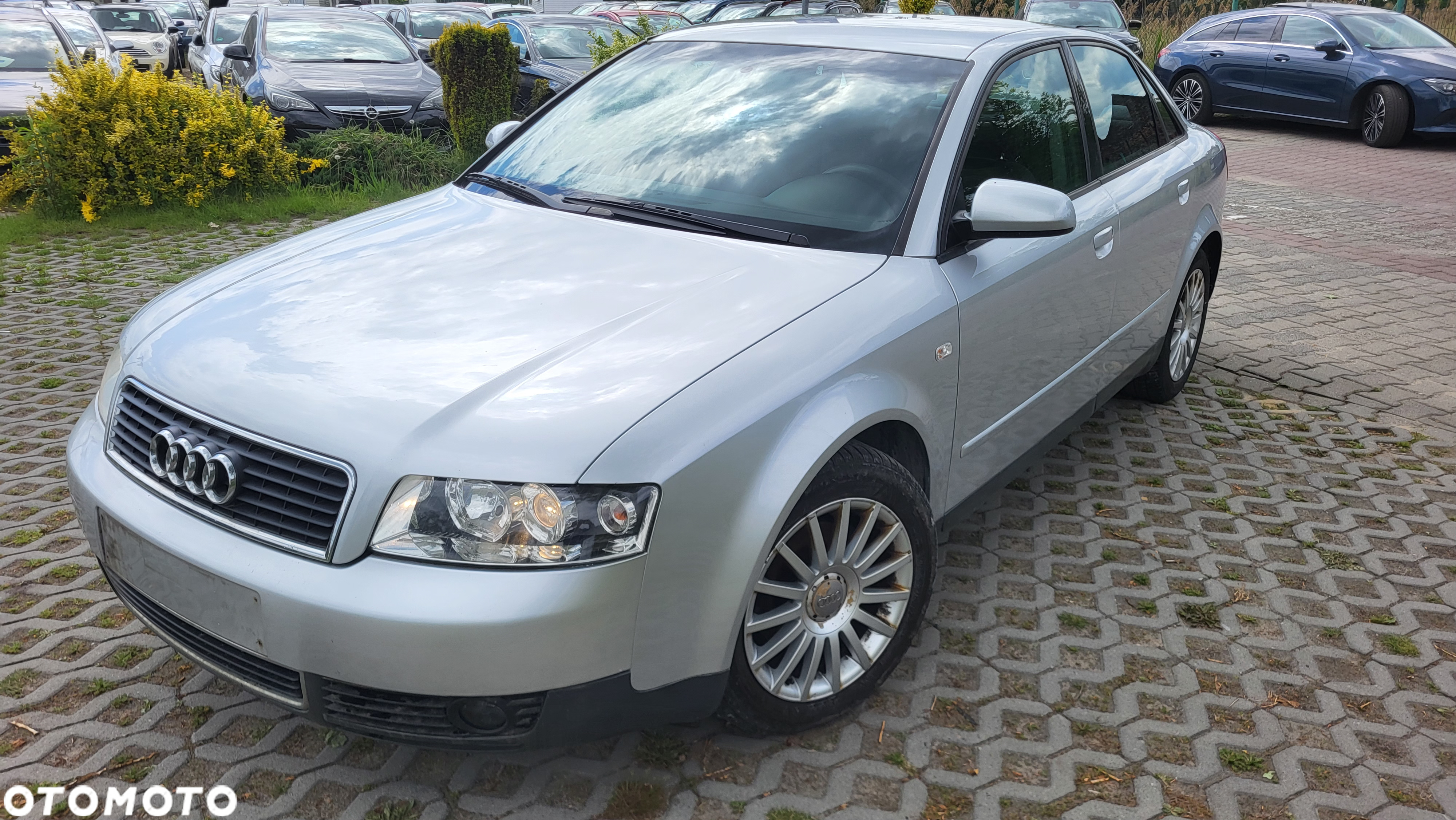 Audi A4 1.6 - 19