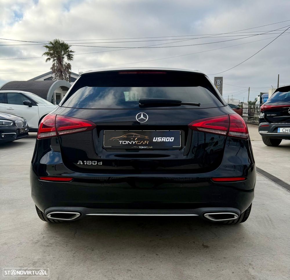Mercedes-Benz A 180 d 7G-DCT AMG Line - 19