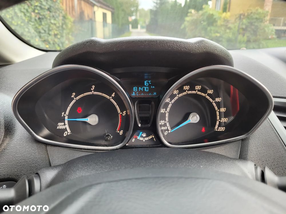 Ford Fiesta 1.5 TDCi ST&St Trend - 13