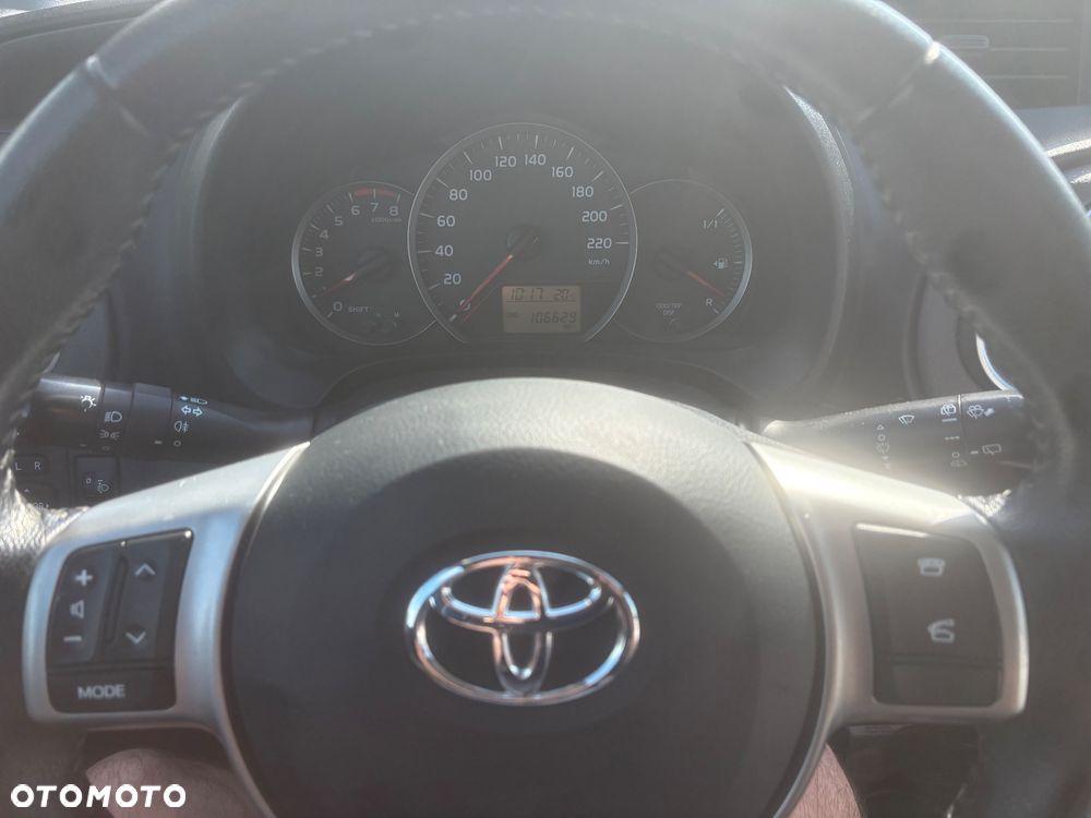 Toyota Yaris 1.0 Active - 6