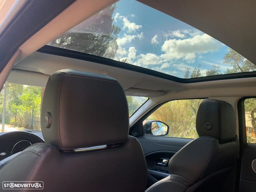 Land Rover Range Rover Evoque 2.0 eD4 SE Dynamic - 25