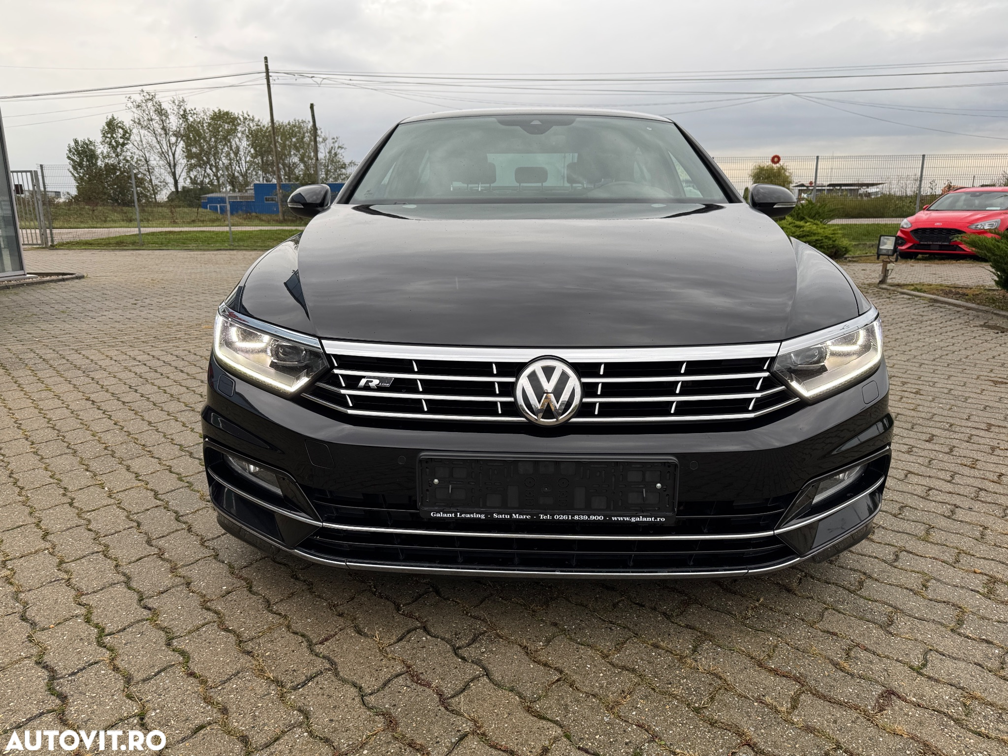 Volkswagen Passat 2.0 TDI DSG R Executive - 2