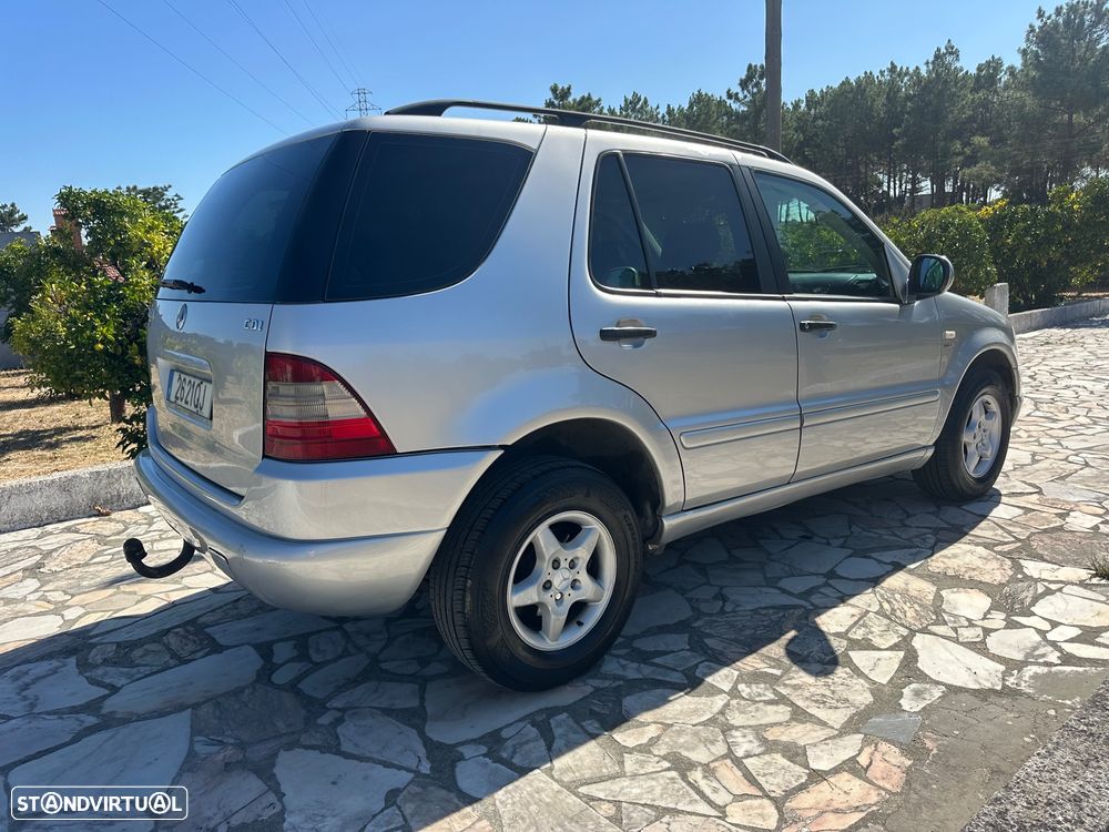 Mercedes-Benz ML 270 - 5