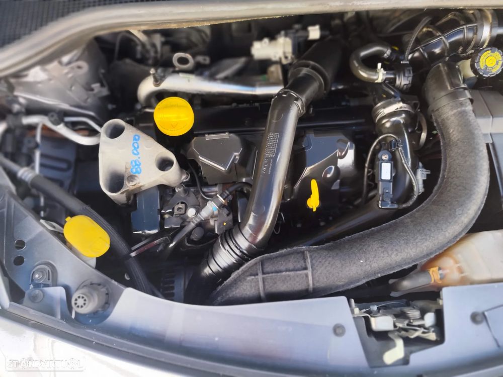 Renault Clio Break 1.5 dCi Dynamique S - 17