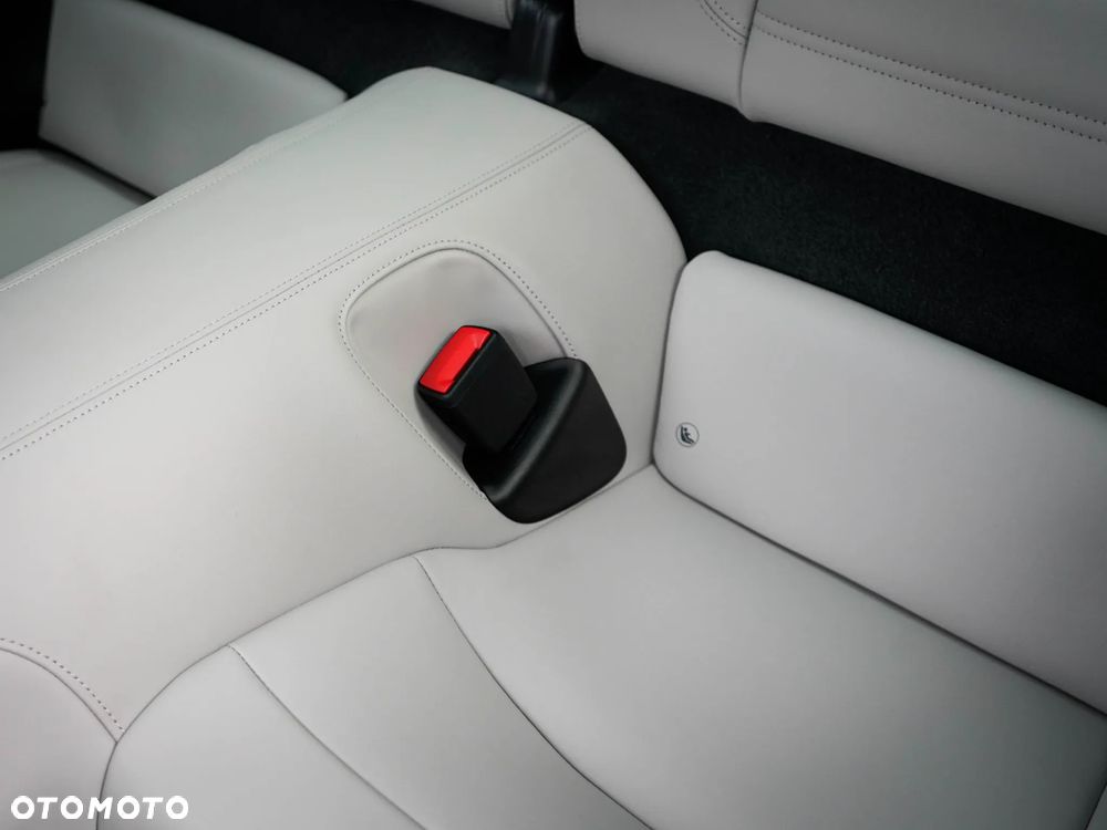 Porsche 911 Turbo - 35