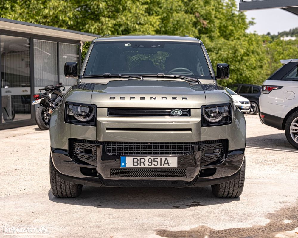 Land Rover Defender 2.0 P300e 110 AWD X-Dynamic SE - 4