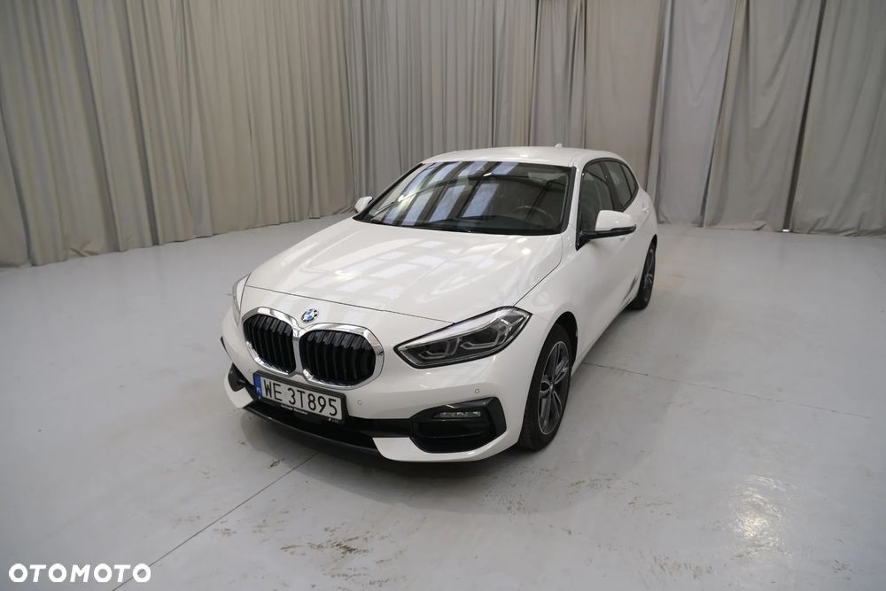 BMW Seria 1 118i Sport Line - 1