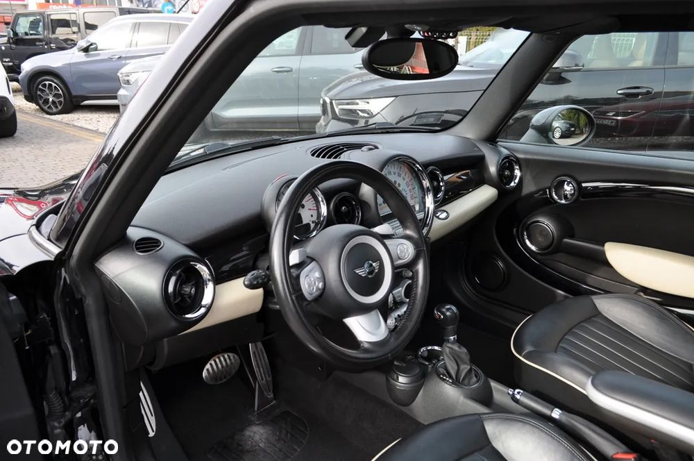 MINI Cooper S - 16