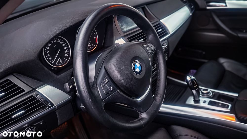 BMW X5 4.0d xDrive - 9