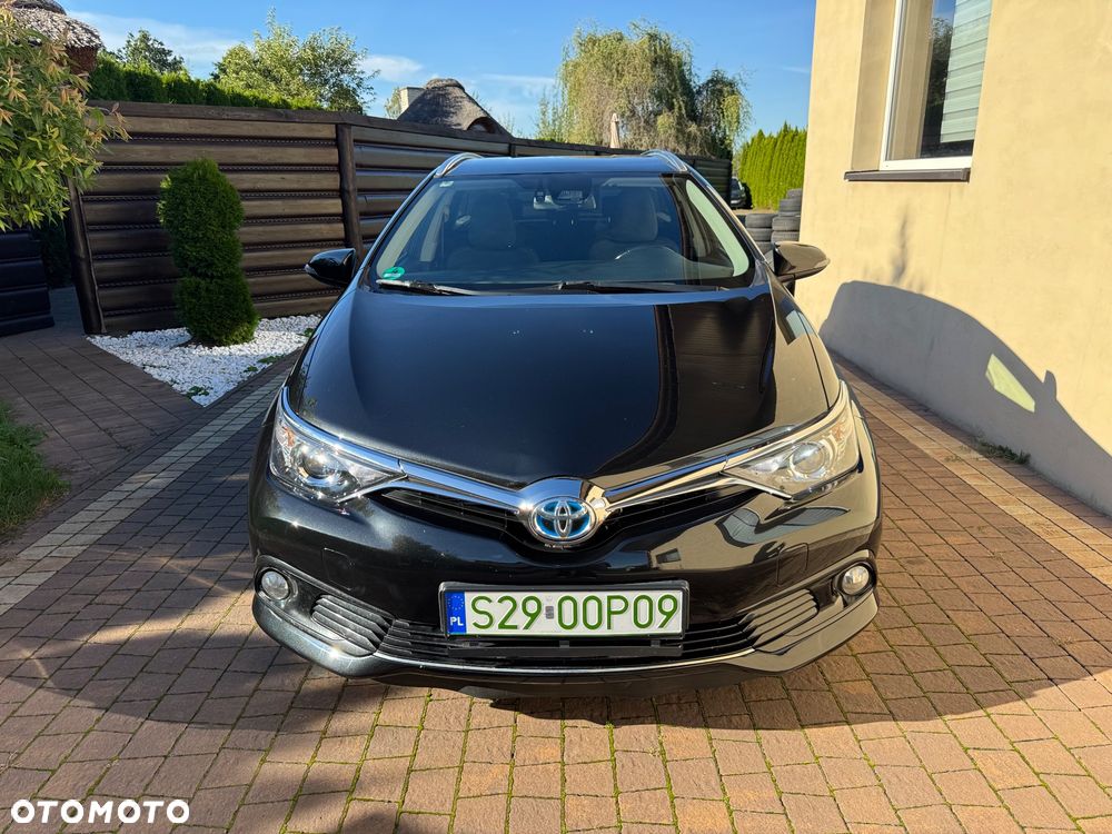 Toyota Auris - 2