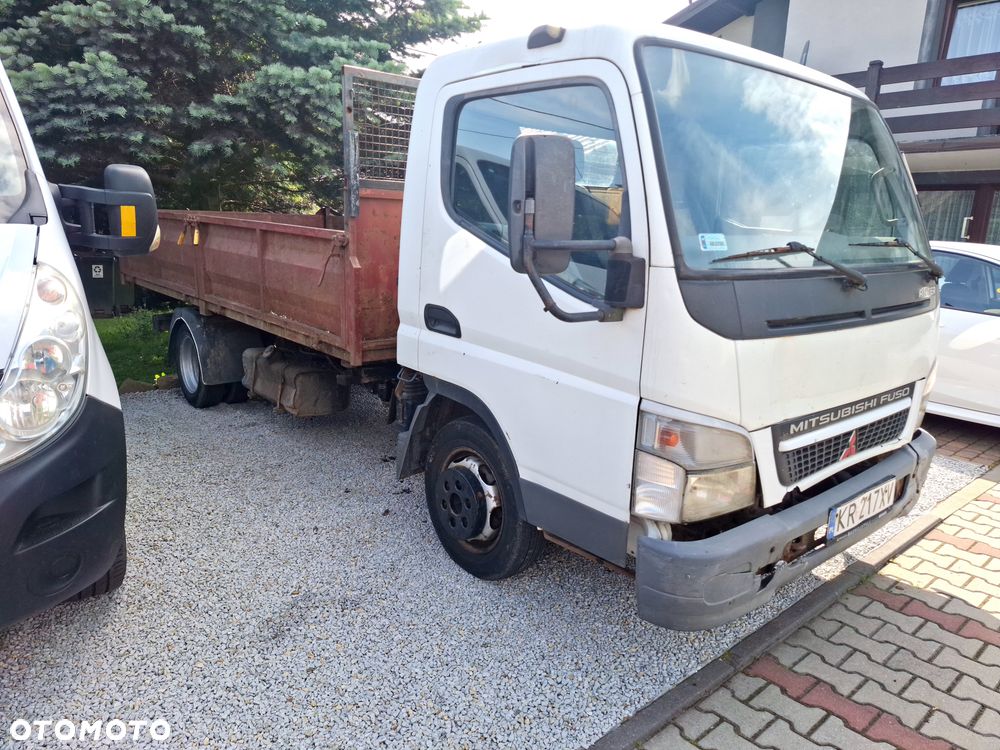 Mitsubishi Canter-fuso - 2