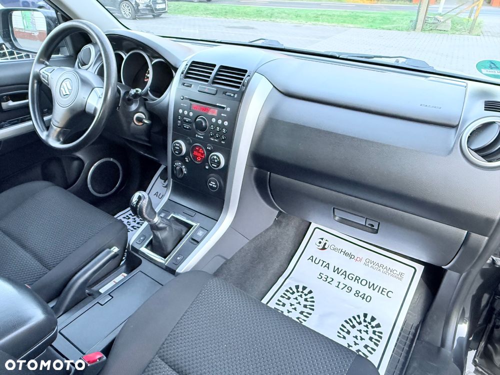 Suzuki Grand Vitara 1.9 DDiS Club DPF Family - 29