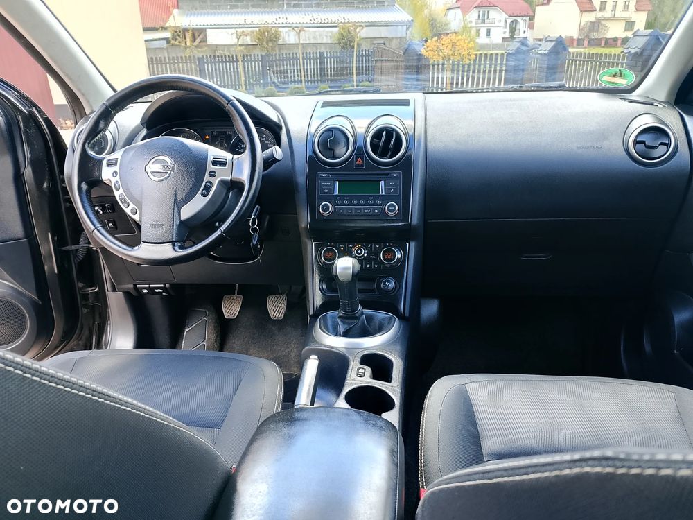 Nissan Qashqai - 13