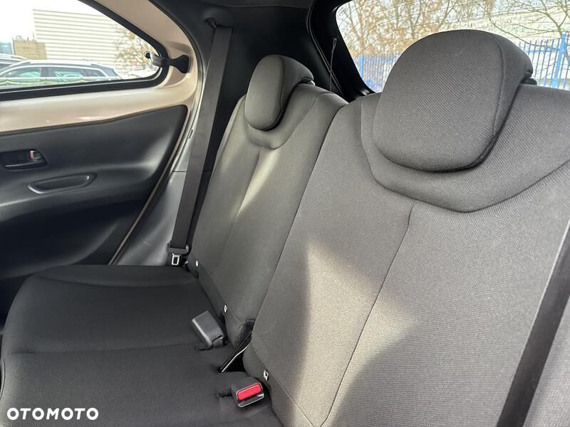 Toyota Aygo X 1.0 VVT-i Style CVT - 14