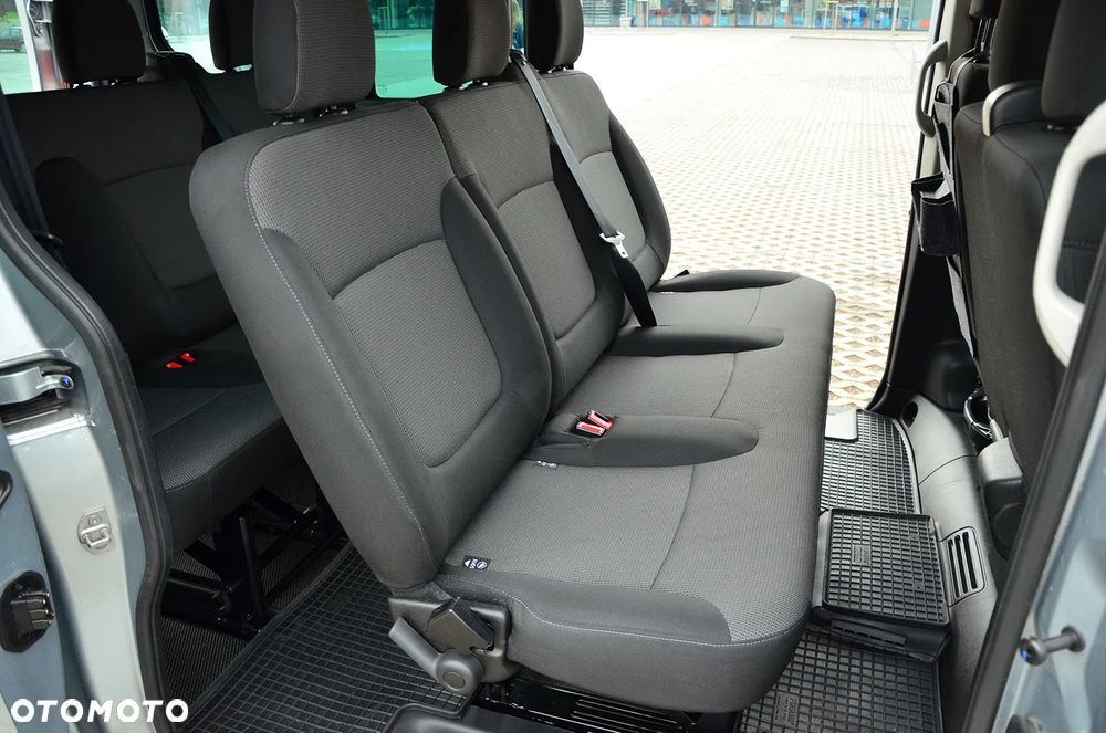 Renault Trafic 2.0 dCi EDC - 16