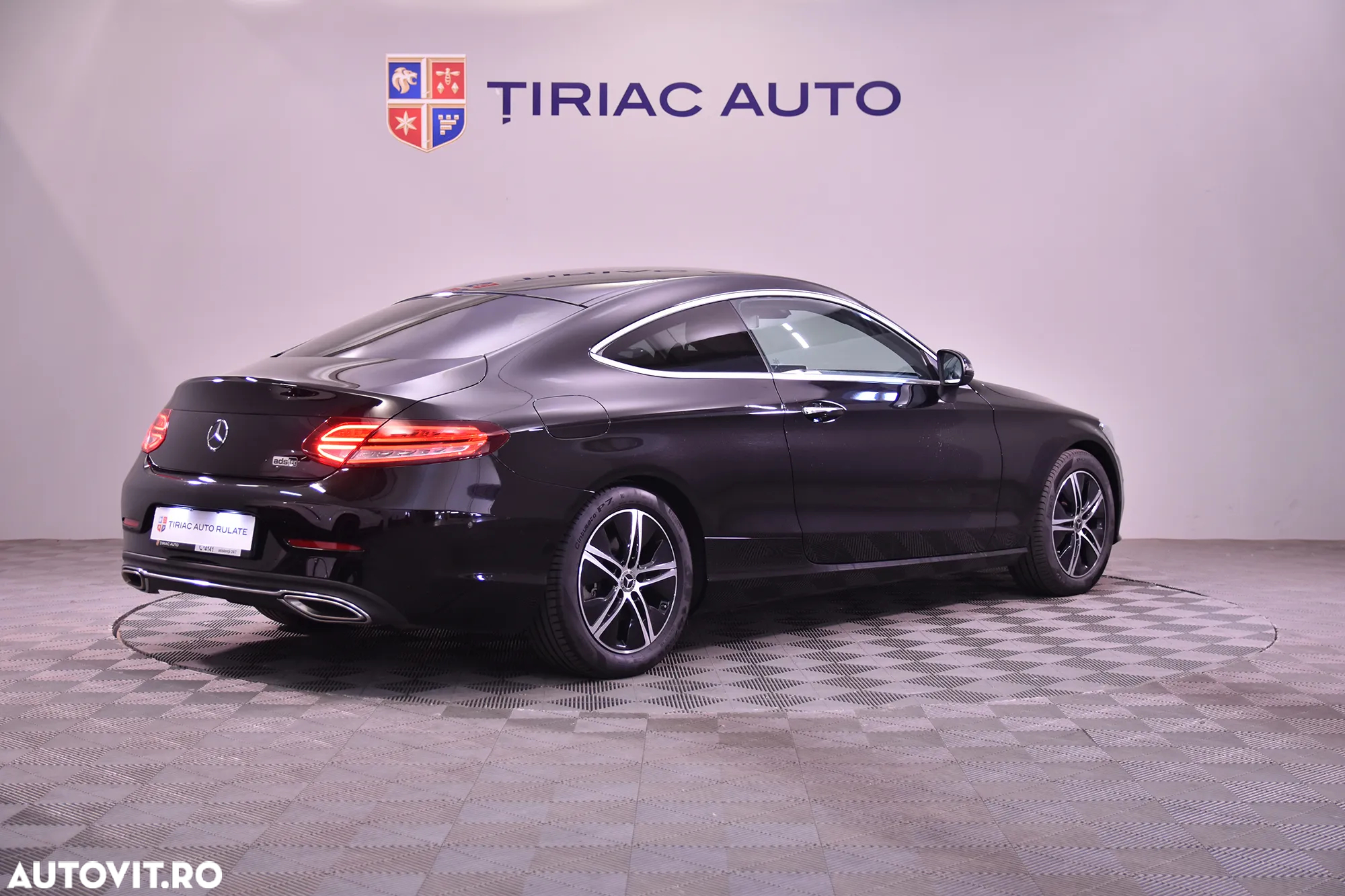 Mercedes-Benz C 200 Coupe Aut. - 5